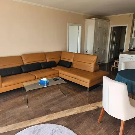 Apartmann Gyonyoru Kilatassal